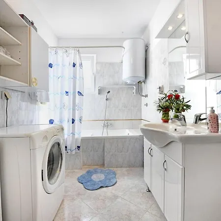 Marija, Close To City Center Of Porec, Close To Beach Pical